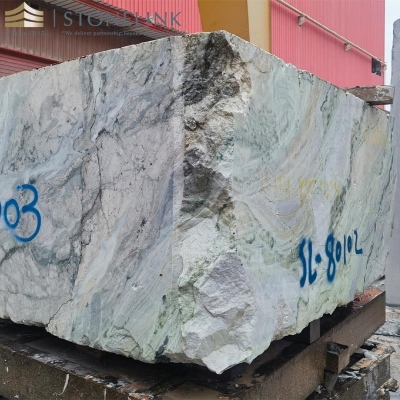 Raggio Verde marble block